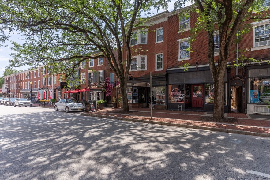 128 E Gay St, West Chester, PA à vendre - Photo de l’immeuble – Image 1 sur 11