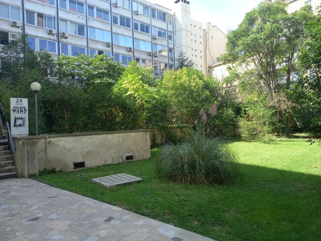 Plus de détails pour 24 Avenue Du Prado, Marseille - Coworking à louer