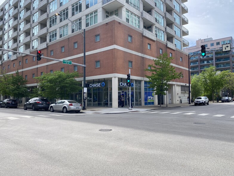 901-921 W Washington Blvd, Chicago, IL à louer - Photo principale – Image 1 sur 12