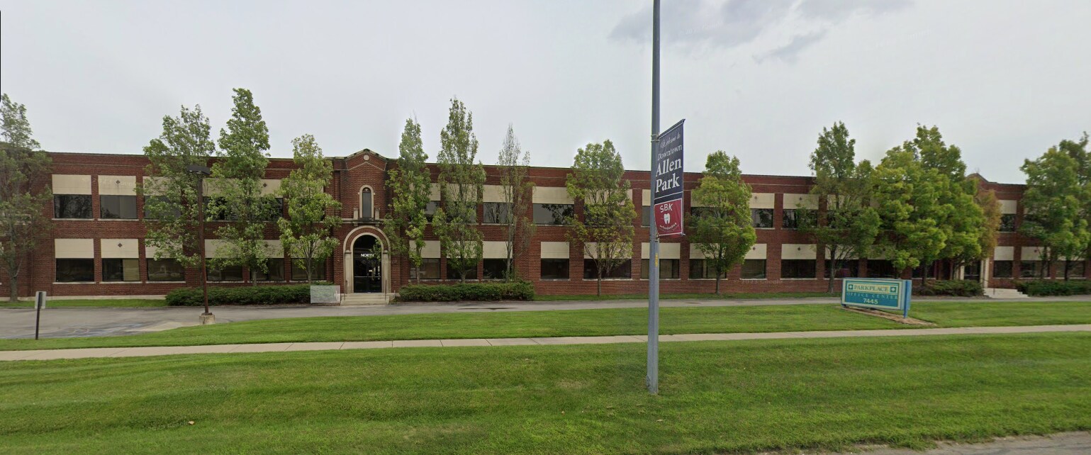 7445 Allen Rd, Allen Park, MI à louer Photo principale– Image 1 sur 4