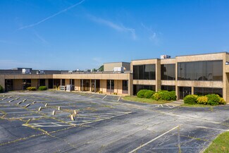 Plus de détails pour 535 Macon St, Mcdonough, GA - Local d'activités, Industriel/Logistique à louer