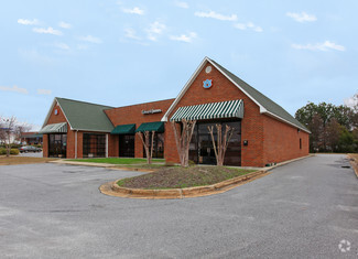 Plus de détails pour 1943 S College St, Auburn, AL - Bureau/Local commercial à louer