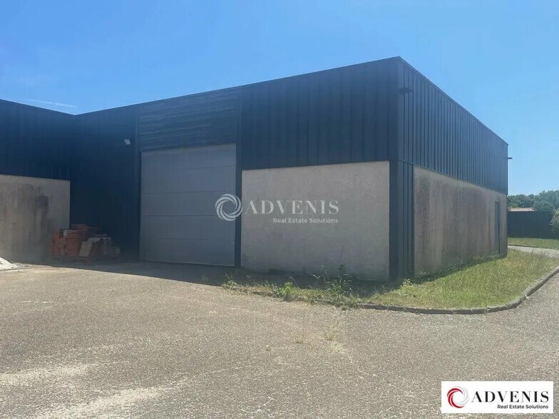 Local d’activités dans Mérignac à louer - Photo de l’immeuble – Image 2 sur 7