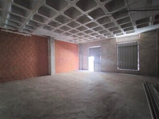 Plus de détails pour Local commercial à vendre
