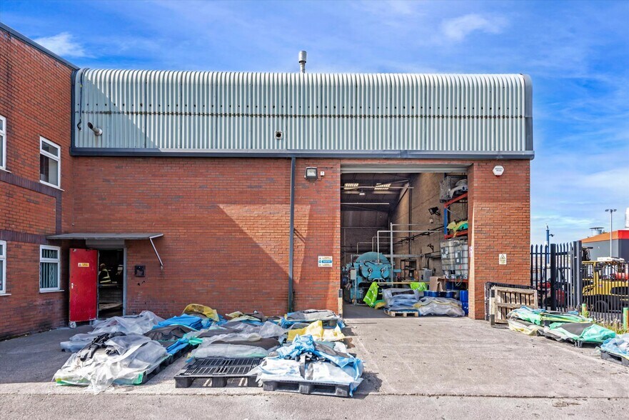 Greengate Works & Units 2 & 4 Broadoak portefeuille de 3 biens à vendre sur LoopNet.fr - Photo de l’immeuble – Image 3 sur 5