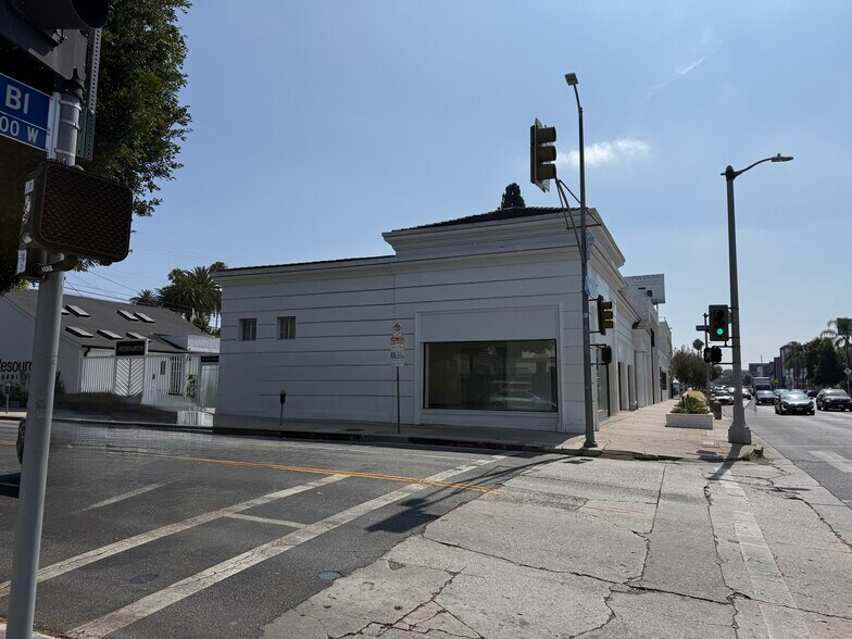 8069 Beverly Blvd, Los Angeles, CA à louer - Photo de l’immeuble – Image 3 sur 14
