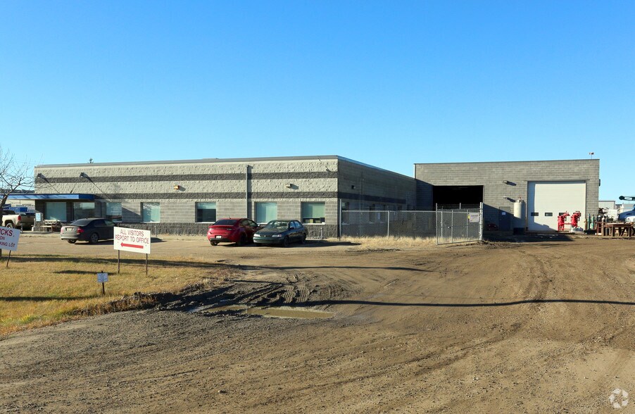 1102 6th St, Nisku, AB à vendre - Photo de l’immeuble – Image 2 sur 5