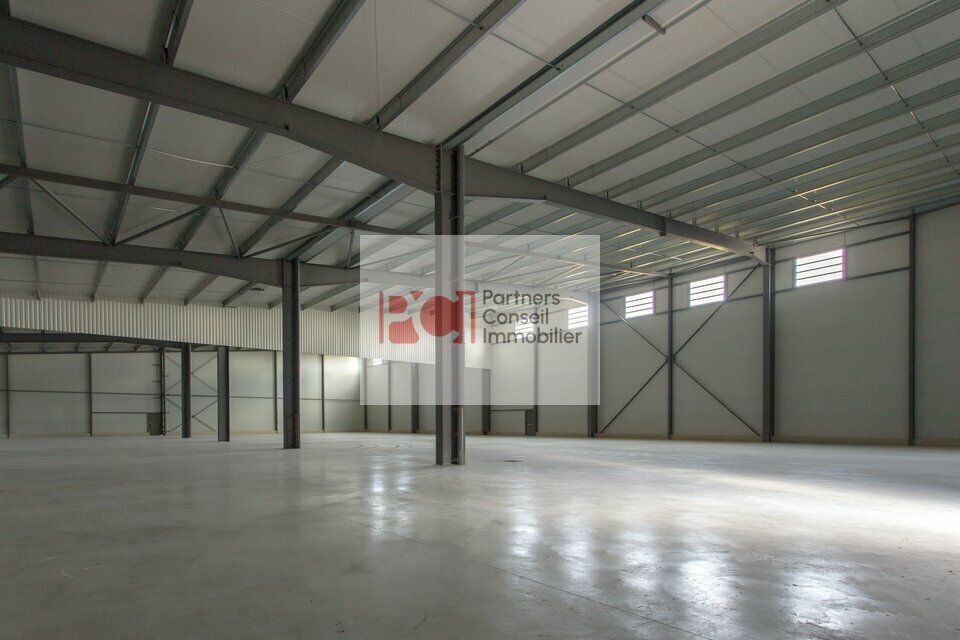Industriel/Logistique dans Beaucaire à louer Photo intérieure– Image 1 sur 3