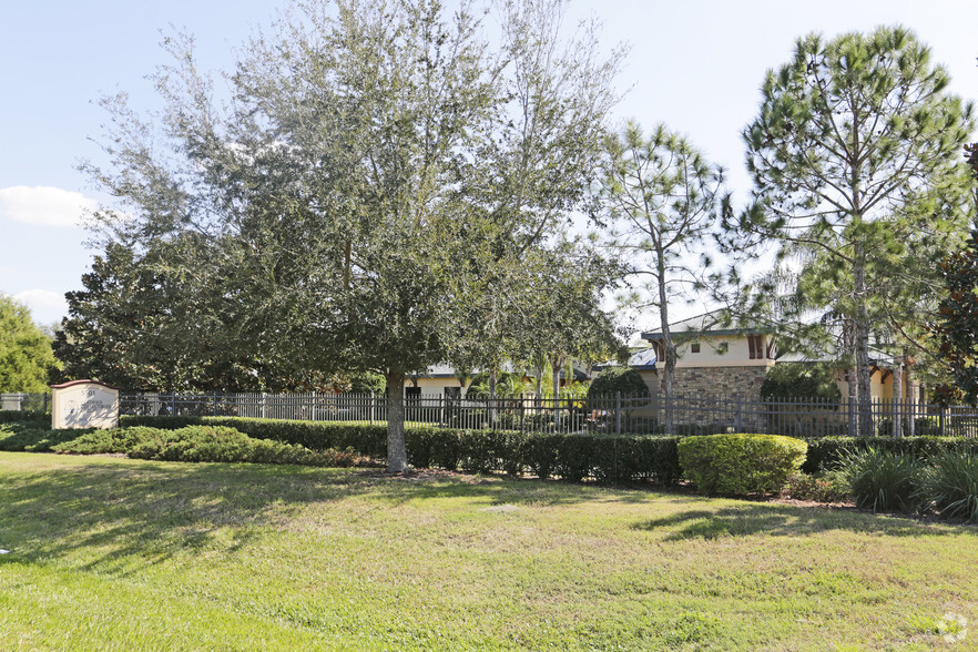 5501 Communications Pky, Sarasota, FL à vendre - Photo de l’immeuble – Image 3 sur 5