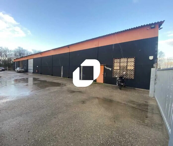 Local d’activités dans Ludon-Médoc à louer - Photo de l’immeuble – Image 1 sur 6