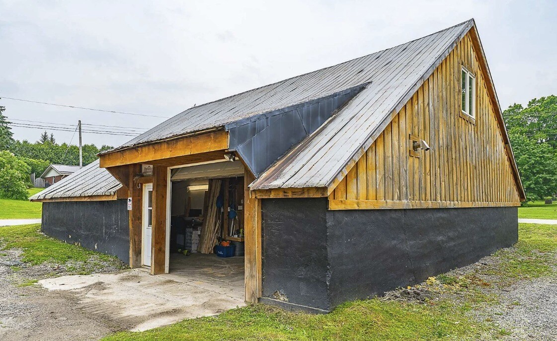 130 Crawford St, Chatsworth, ON à vendre Photo principale– Image 1 sur 3