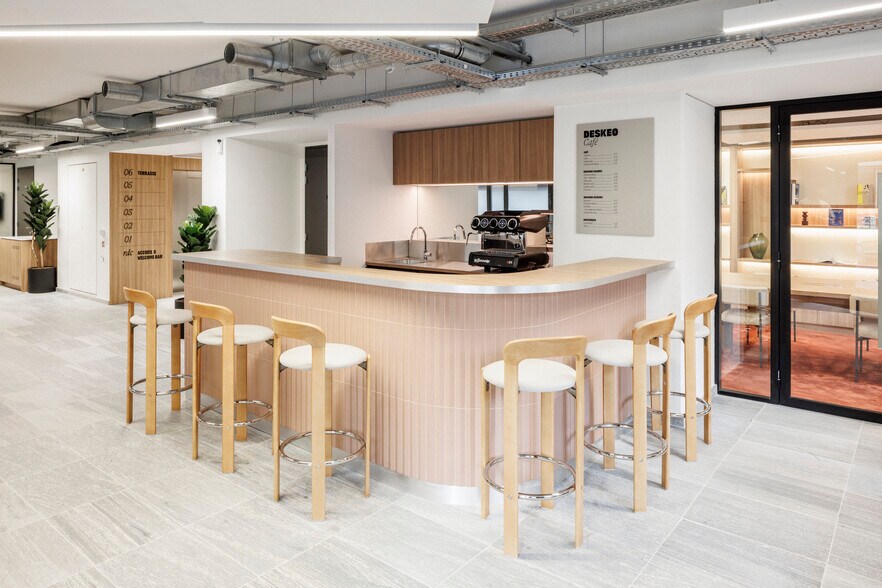 Bureau dans Boulogne-Billancourt à louer - Photo de l’immeuble – Image 3 sur 15