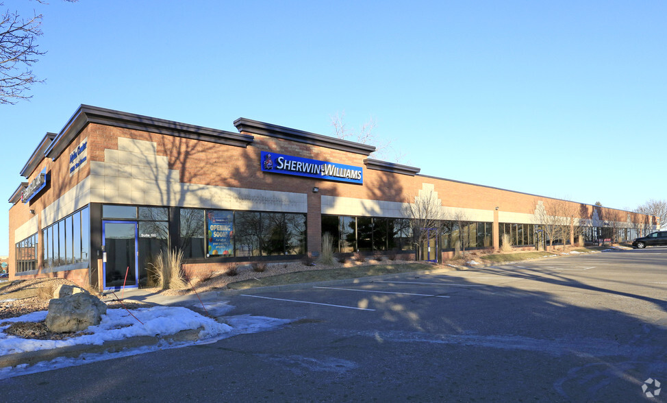 15800 N 32nd Ave, Plymouth, MN à louer - Photo principale – Image 1 sur 2