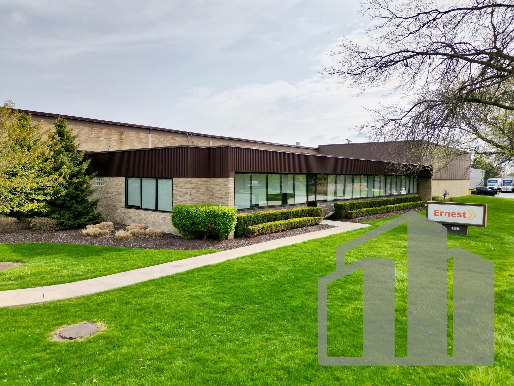 23800 Research Dr, Farmington Hills, MI à louer Photo de l’immeuble– Image 1 sur 11