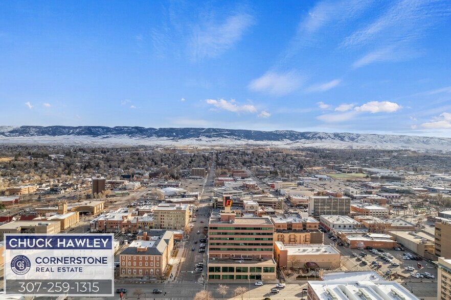 104 S Wolcott St, Casper, WY à vendre - Photo de l’immeuble – Image 2 sur 21