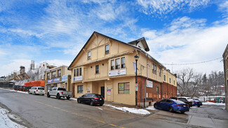 Plus de détails pour 72 Mill St, Halton Hills, ON - Bureau à vendre