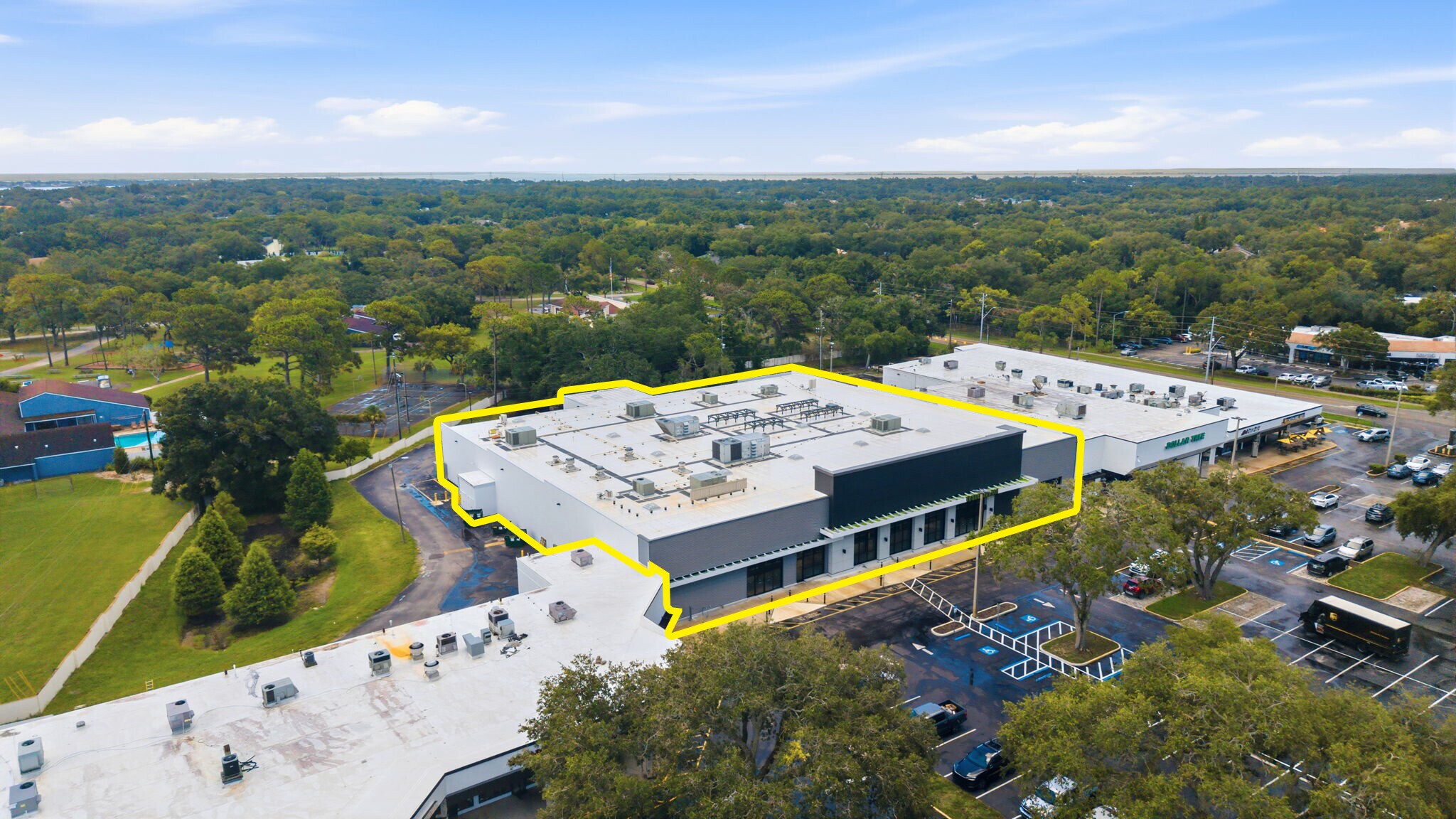 2519 N McMullen Booth Rd, Clearwater, FL à louer Photo de l’immeuble– Image 1 sur 55