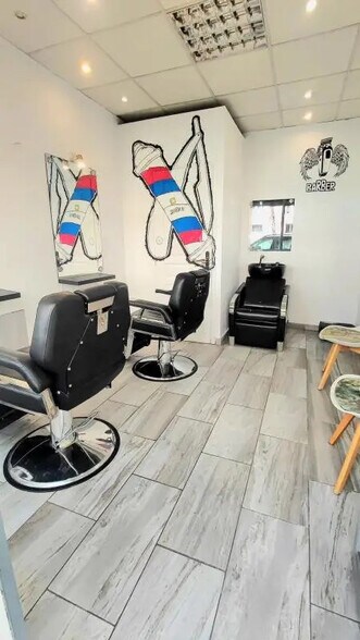 Local commercial dans Nice à louer - Photo de l’immeuble – Image 2 sur 4