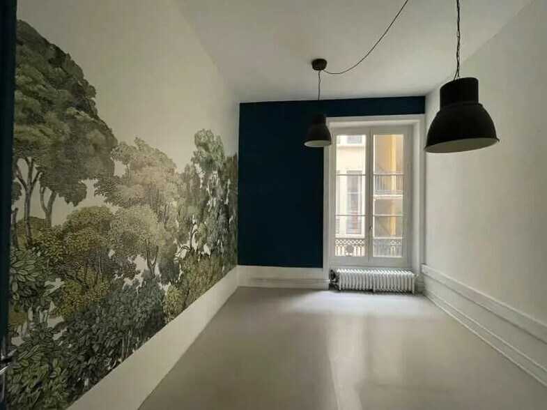 Bureau dans Lyon à louer - Photo de l’immeuble – Image 3 sur 16