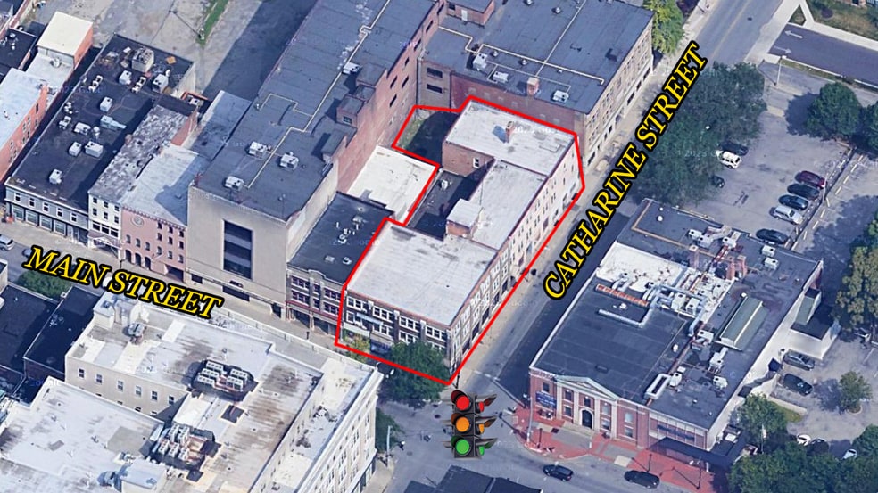 341 Main St, Poughkeepsie, NY à vendre - Photo de l’immeuble – Image 2 sur 4