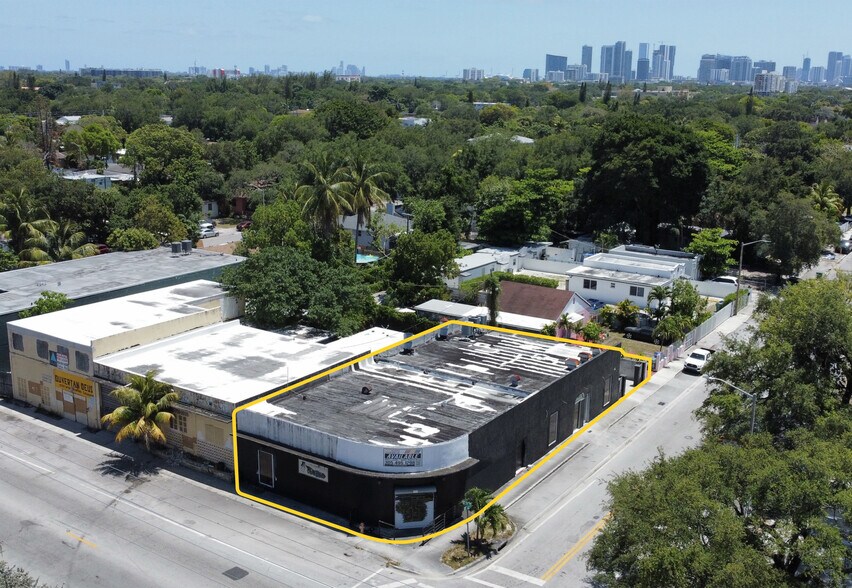360 NW 71st St, Miami, FL à vendre - Photo de l’immeuble – Image 2 sur 20