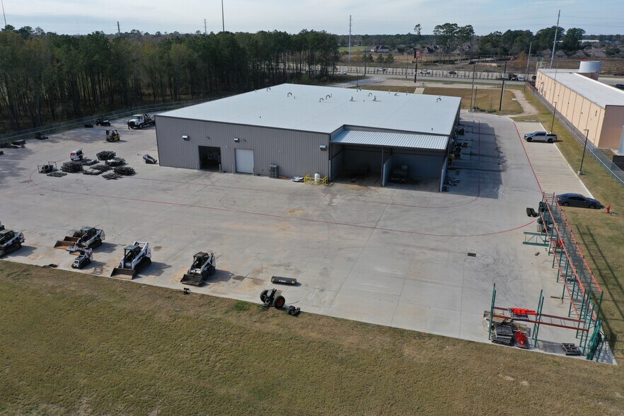 24415 Highway 59, Porter, TX à louer - Photo de l’immeuble – Image 3 sur 10