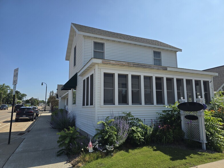 115 W 6th St, Marshfield, WI à vendre - Photo de l’immeuble – Image 3 sur 20