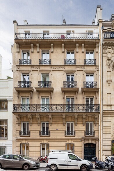 Bureau dans Paris à louer - Photo principale – Image 1 sur 3