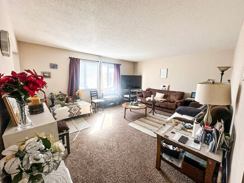 2512-2522 Quint St, San Francisco, CA à vendre - Photo de l’immeuble – Image 3 sur 11