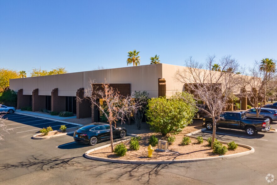17235 N 75th Ave, Glendale, AZ à vendre - Photo de l’immeuble – Image 2 sur 5