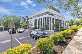 Plus de détails pour 75 Lincoln Hwy, Iselin, NJ - Bureau à louer