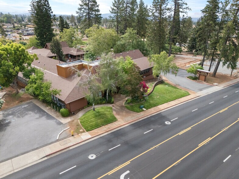 5910 Clark Rd, Paradise, CA à louer - Photo de l’immeuble – Image 2 sur 25