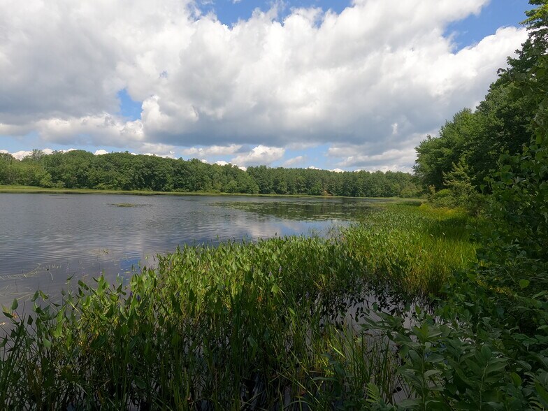 21 Exchange Street, Baldwinville, MA à vendre - Photo de l’immeuble – Image 3 sur 6