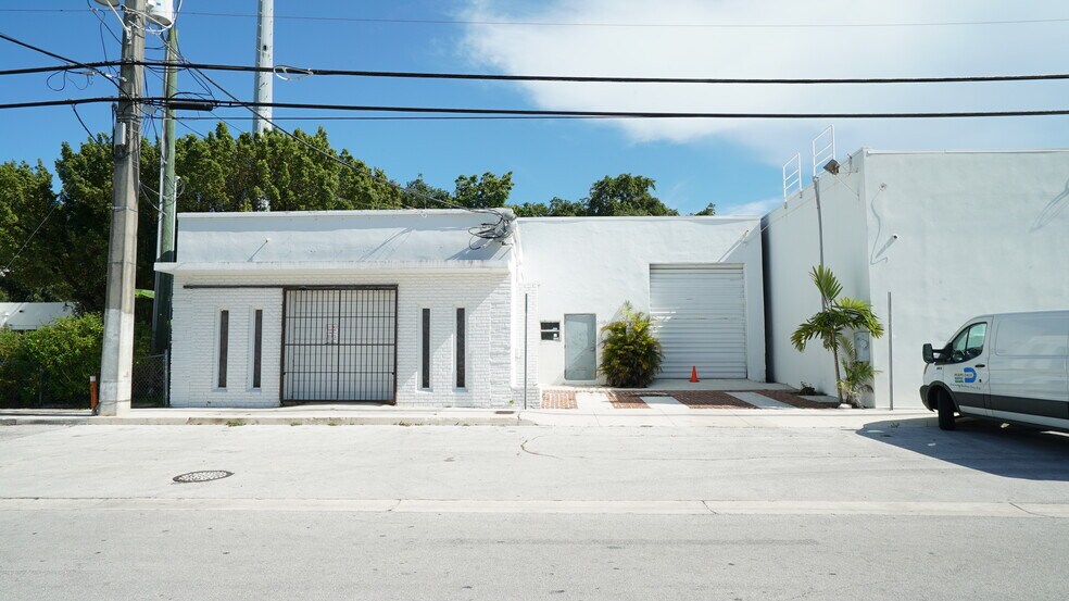 248 NE 59th St, Miami, FL à louer - Photo de l’immeuble – Image 2 sur 34