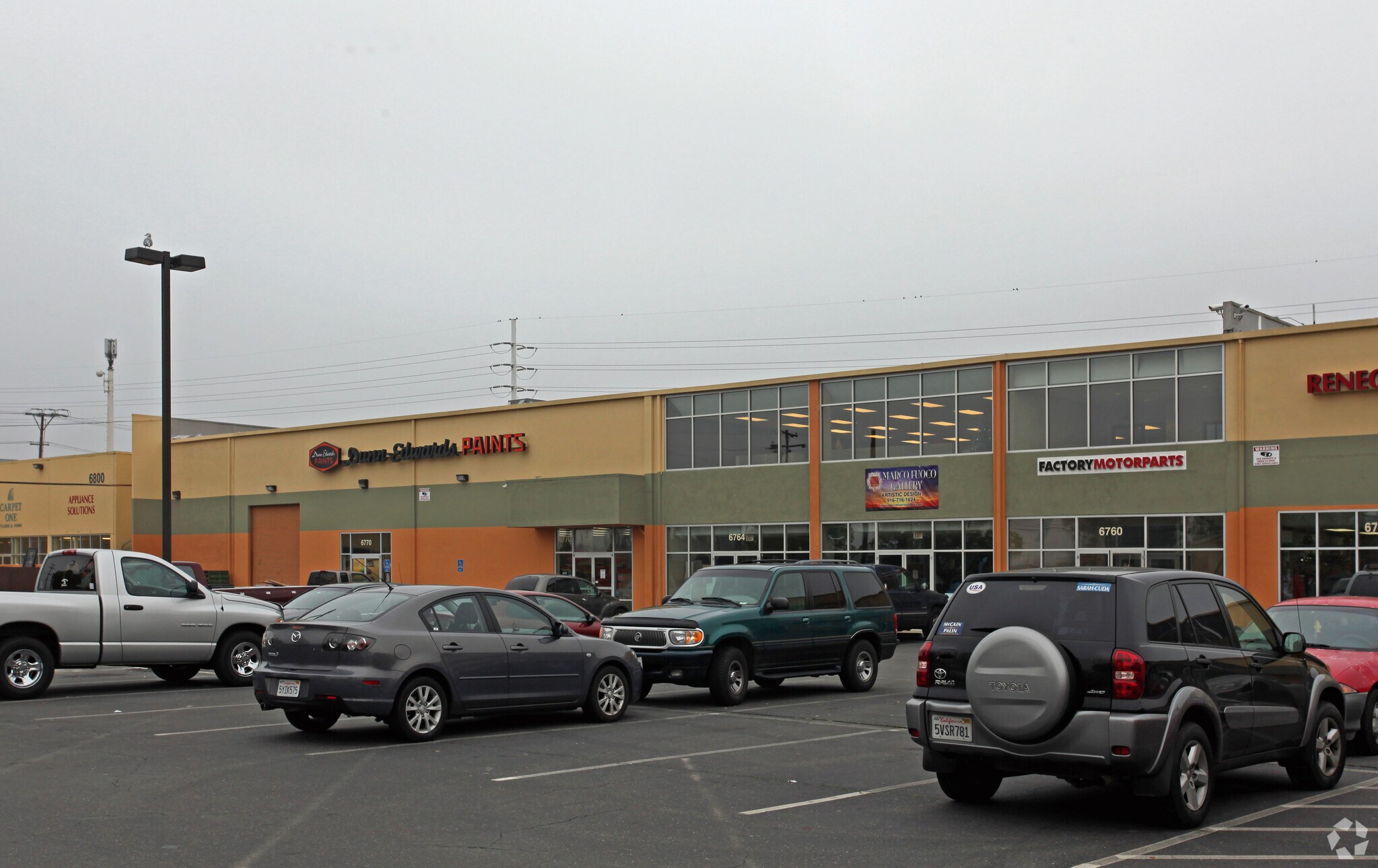 6760-6770 Folsom Blvd, Sacramento, CA à louer Photo principale– Image 1 sur 7