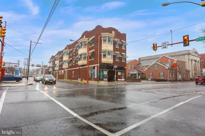43 Carlisle St, Hanover, PA à louer - Photo principale – Image 1 sur 37