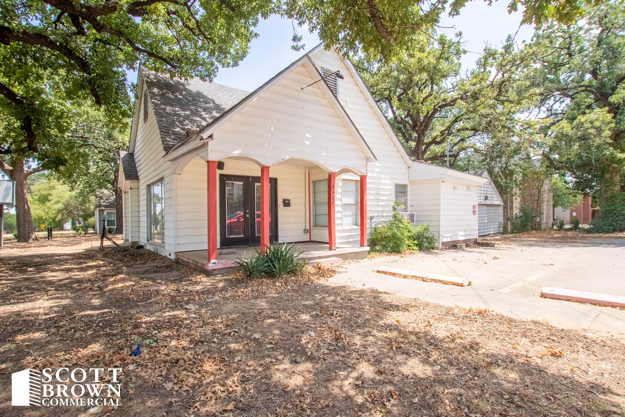 424 Bryan St, Denton, TX à vendre Photo de l’immeuble– Image 1 sur 26