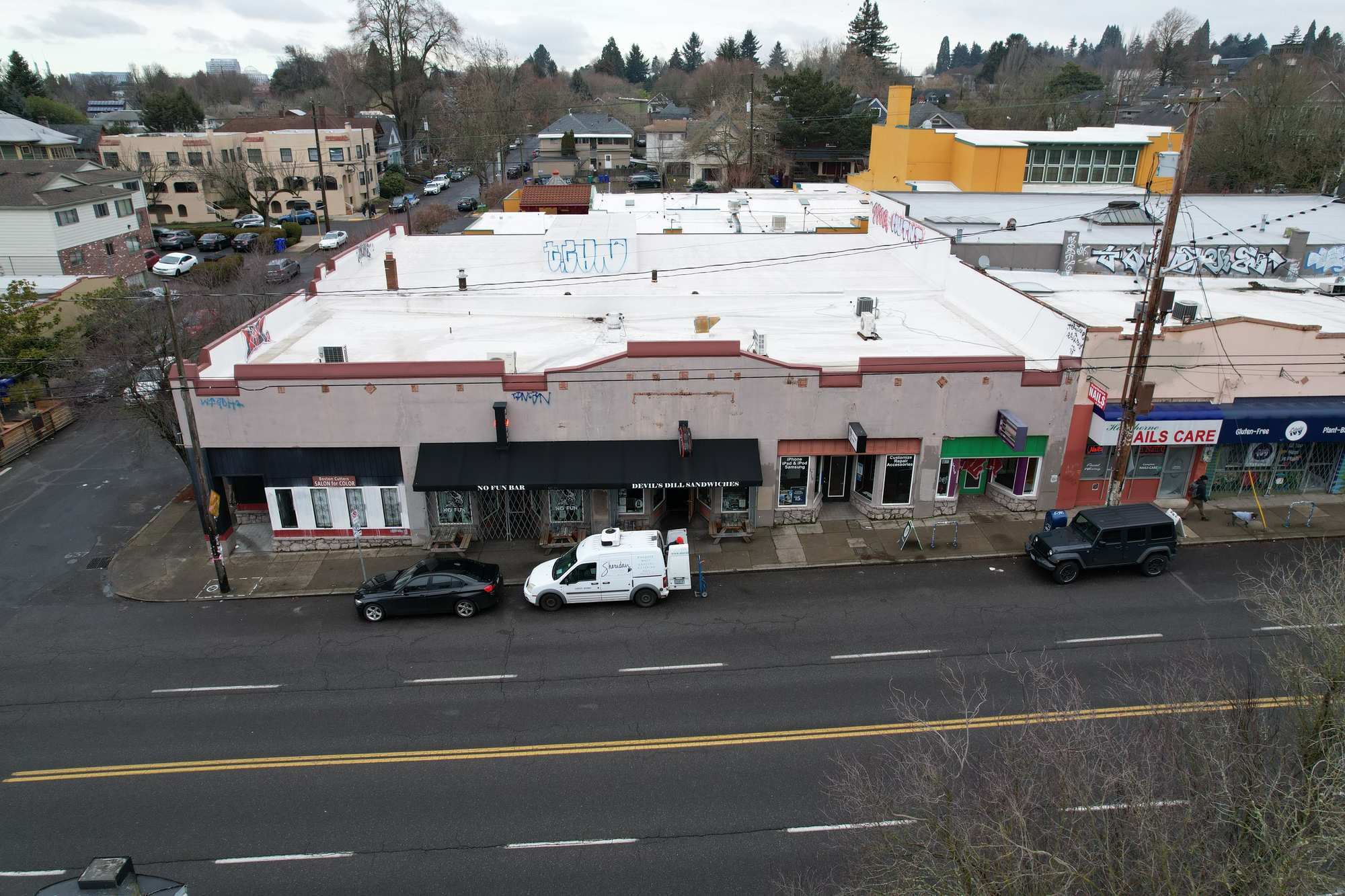 1701-1719 SE Hawthorne Blvd, Portland, OR à vendre Photo de l’immeuble– Image 1 sur 17