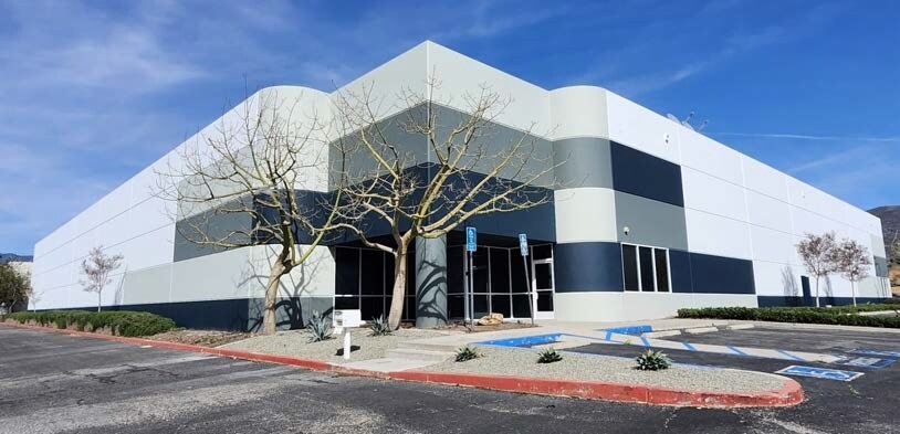4985 Hallmark Park, San Bernardino, CA à louer - Photo de l’immeuble – Image 2 sur 7