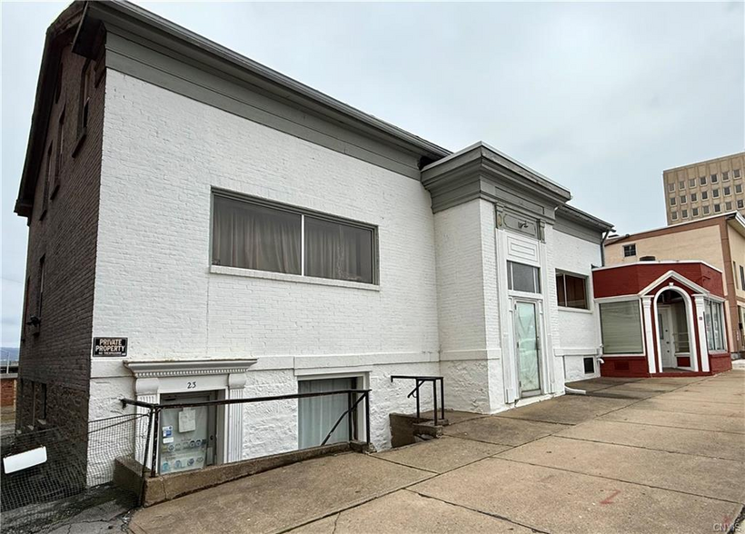 23-25 Devereux St, Utica, NY à vendre - Photo de l’immeuble – Image 1 sur 11