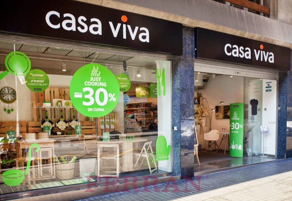 Local commercial dans Barcelone, Barcelona à louer Photo de l’immeuble– Image 1 sur 2