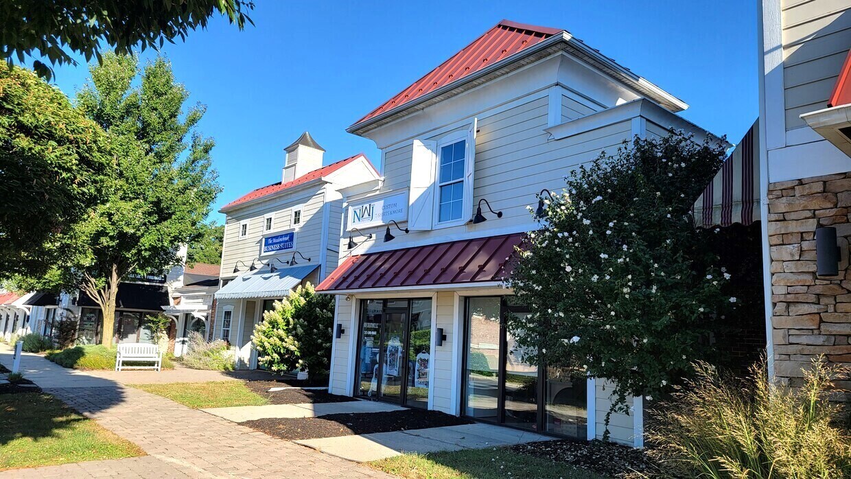 345-349 W Main St, Leola, PA à vendre Photo de l’immeuble– Image 1 sur 3