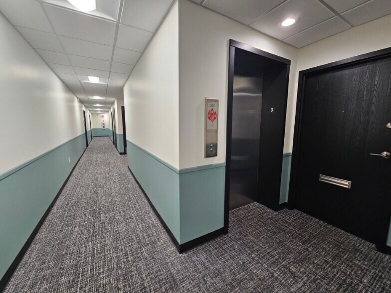 1200 Chambers Rd, Columbus, OH à louer - Photo intérieure – Image 3 sur 11