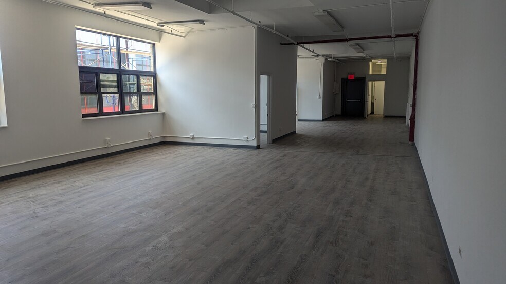 4739 35th St, Long Island City, NY à louer - Photo intérieure – Image 2 sur 4