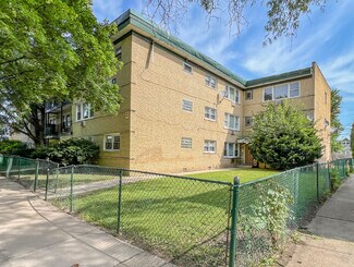 Plus de détails pour 8743-8747 S Beverly Ave, Chicago, IL - Logement à vendre
