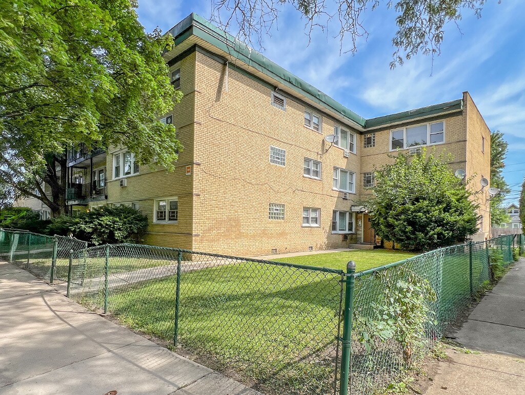 8743-8747 S Beverly Ave, Chicago, IL à vendre Photo de l’immeuble– Image 1 sur 8