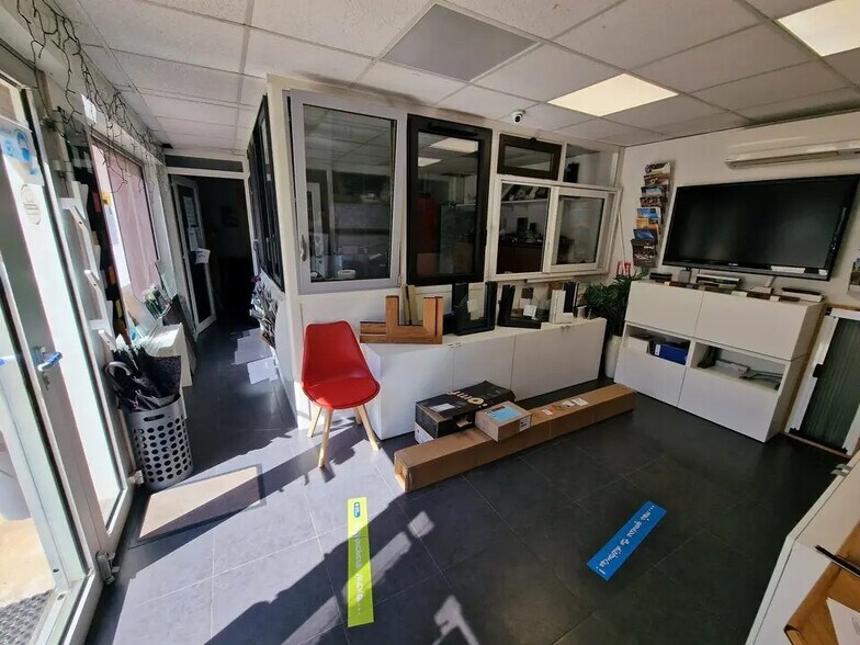 Local commercial dans Nice à vendre - Photo de l’immeuble – Image 1 sur 3