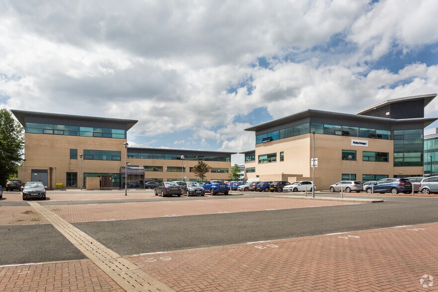 Silver Fox Way, Newcastle Upon Tyne à vendre - Photo de l’immeuble – Image 2 sur 3