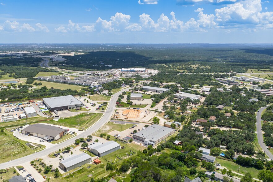 1809 Hur Industrial Blvd, Cedar Park, TX à louer - Photo principale – Image 1 sur 1