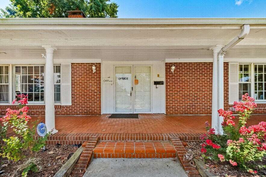 1400 Locust st, Stilwell, OK à vendre - Photo de l’immeuble – Image 3 sur 48